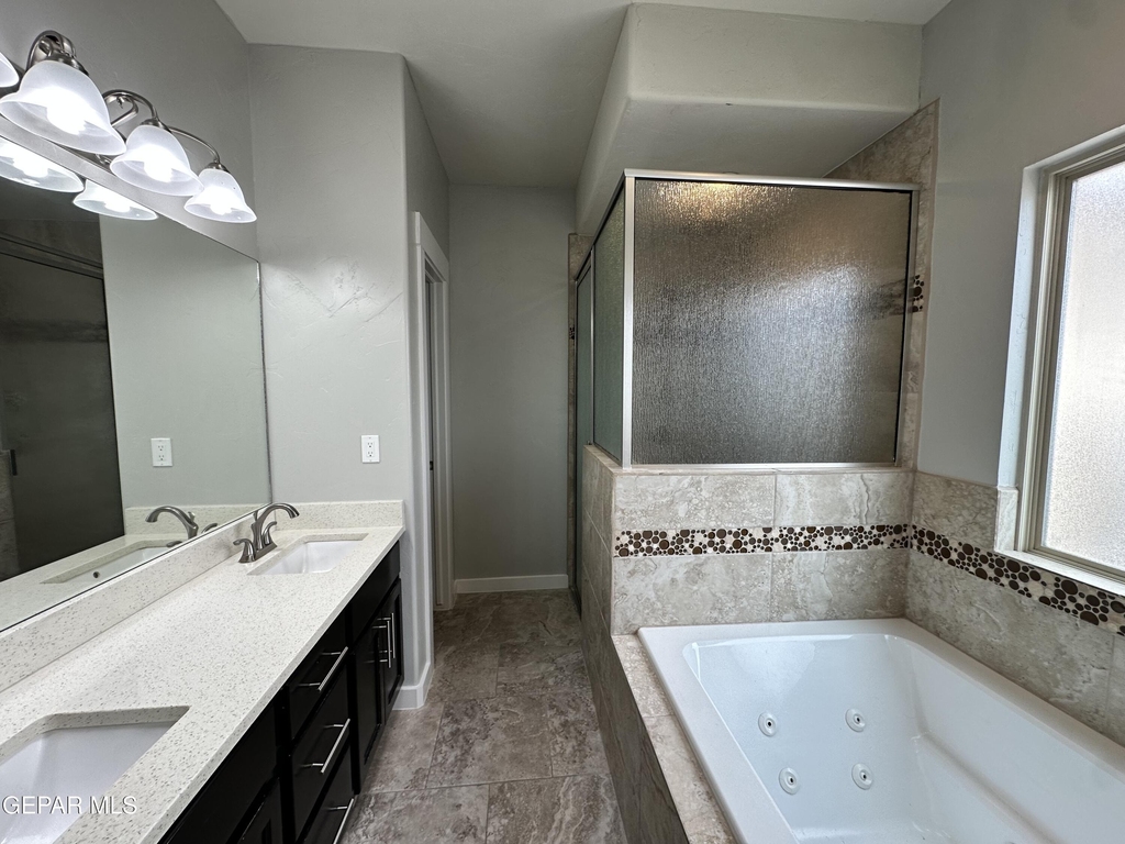 13108 Round Ridge - Photo 12
