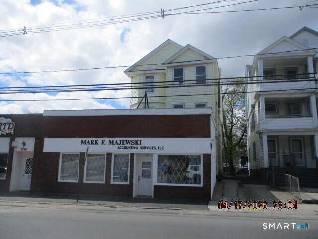 1720 East Main Street - Photo 9