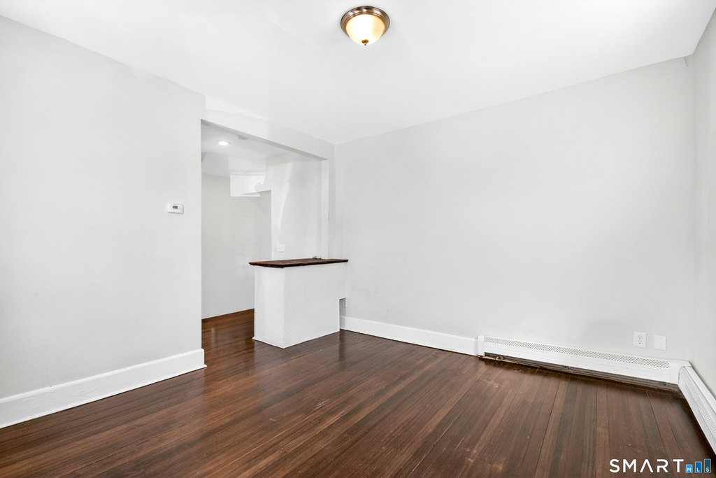 380 Gurdon Street - Photo 3