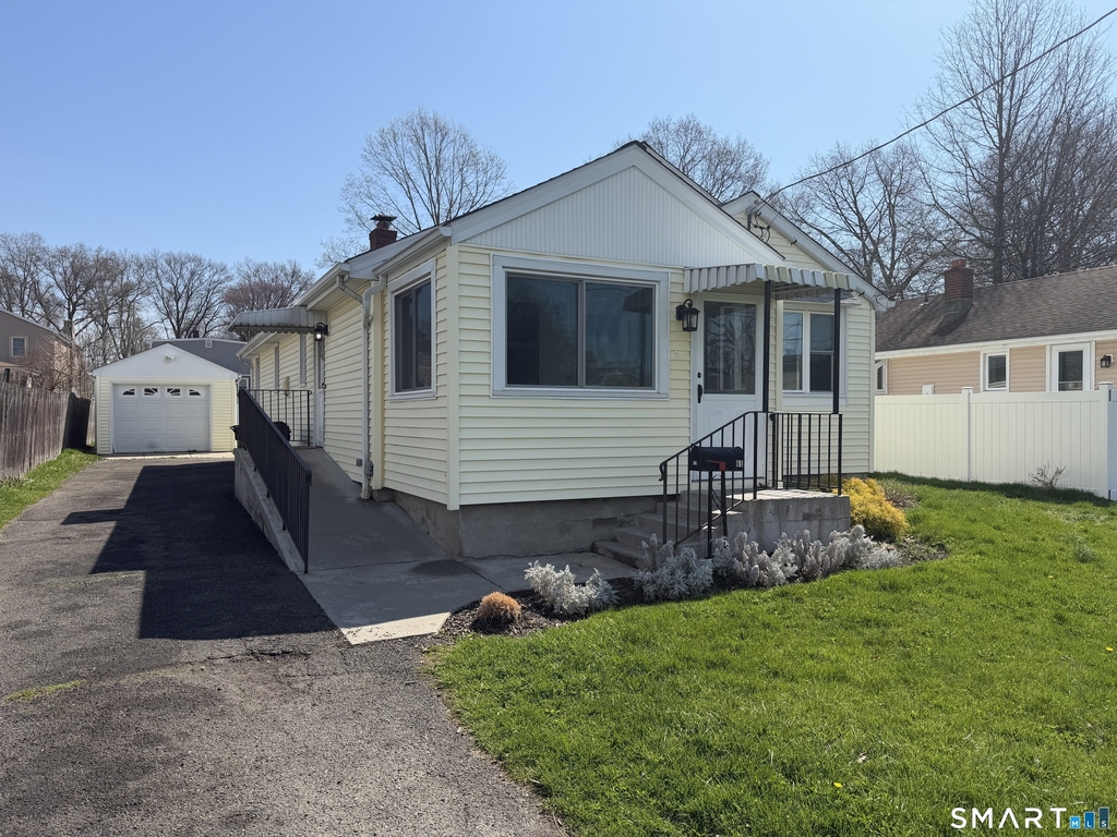 65 Roseville Street - Photo 1