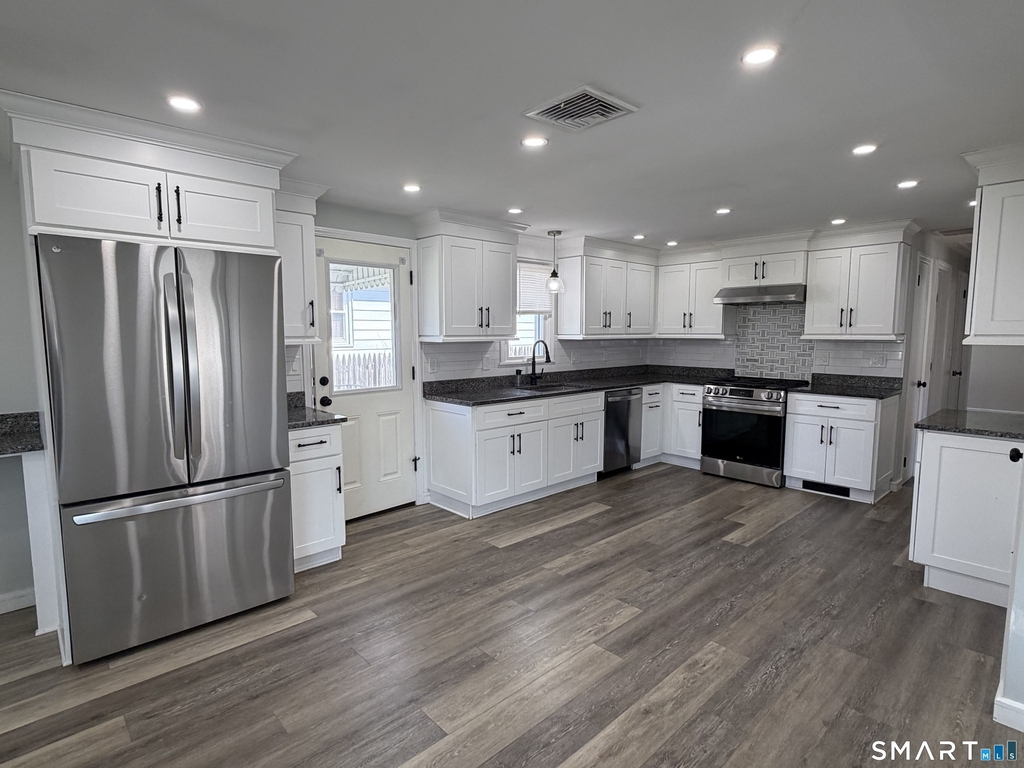 65 Roseville Street - Photo 5