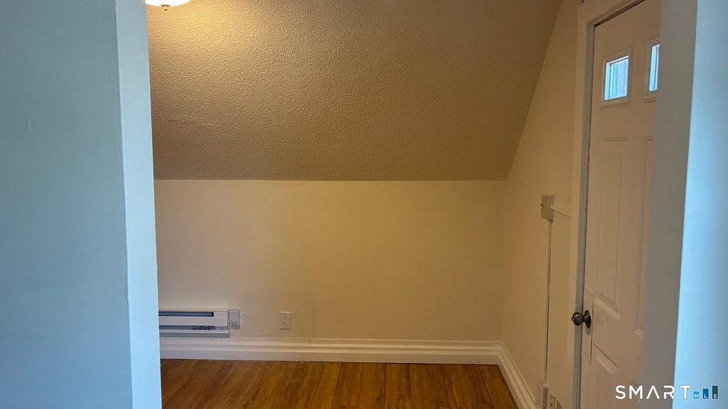 54 North Avenue - Photo 8