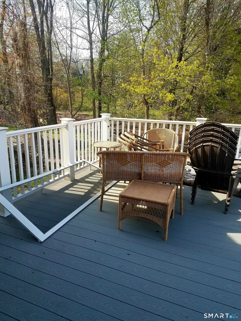 72 Maple Tree Avenue - Photo 21