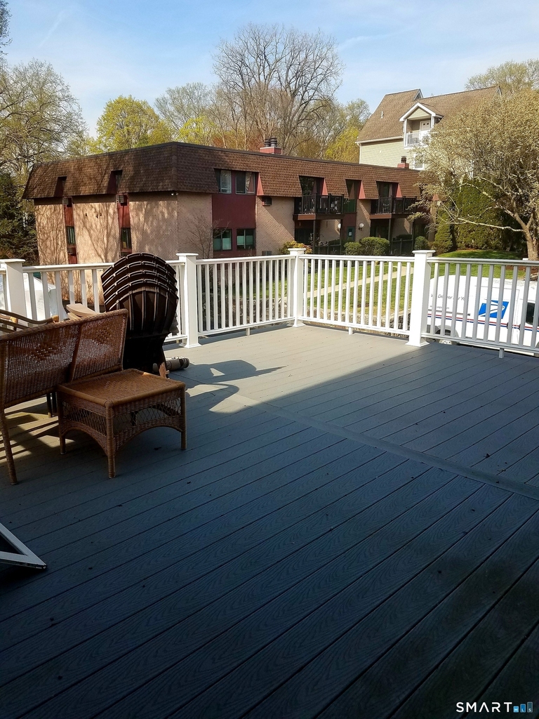 72 Maple Tree Avenue - Photo 20