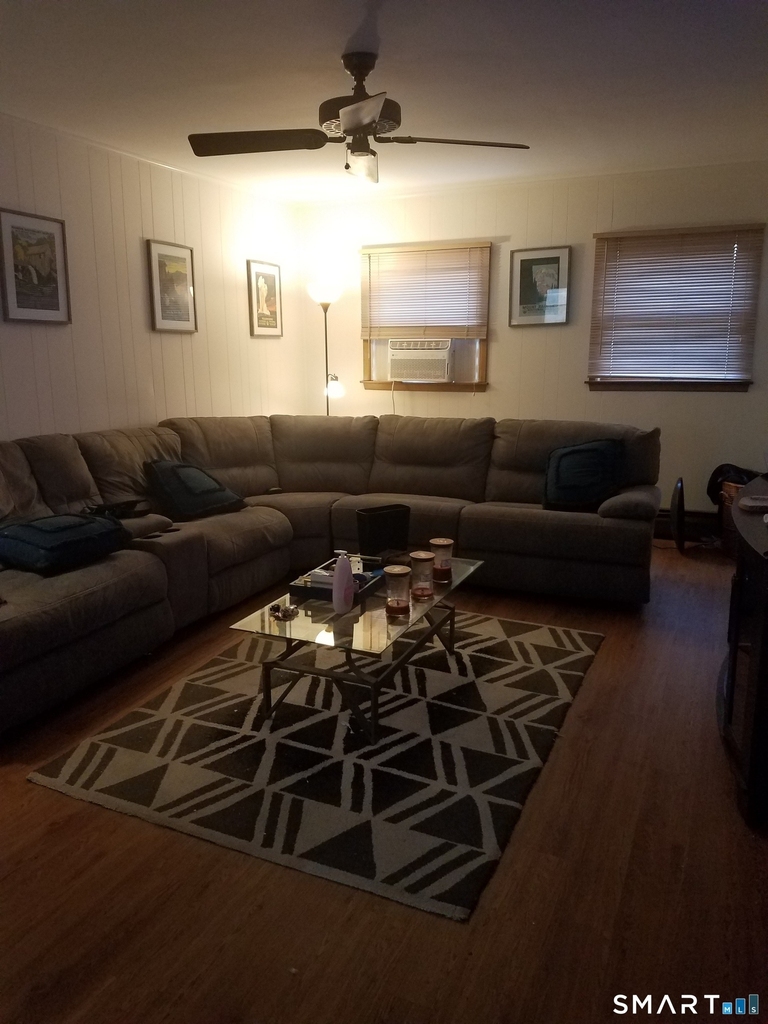 72 Maple Tree Avenue - Photo 3