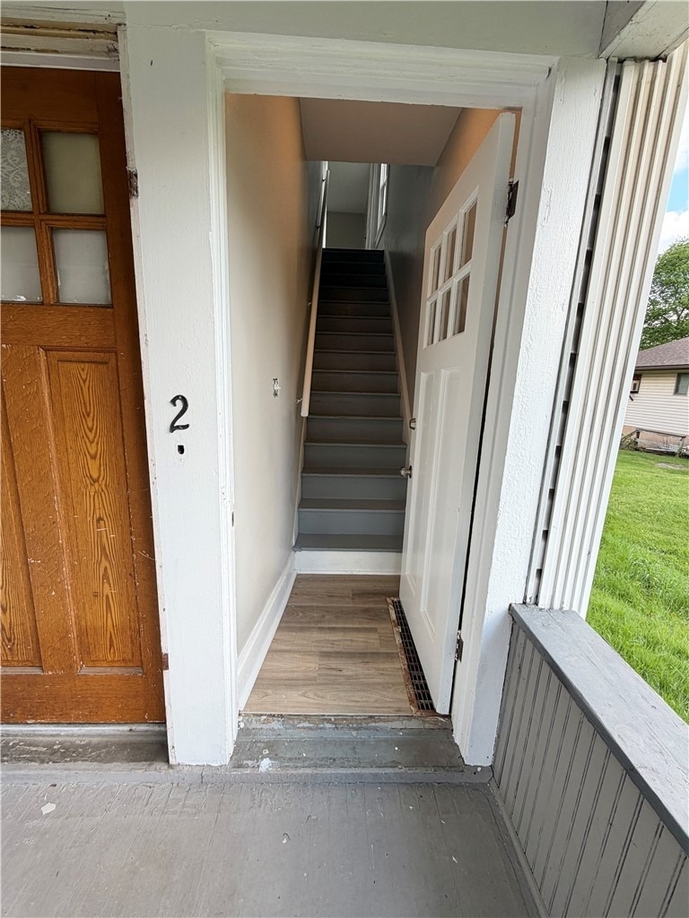 422 Glen Ave - Photo 2
