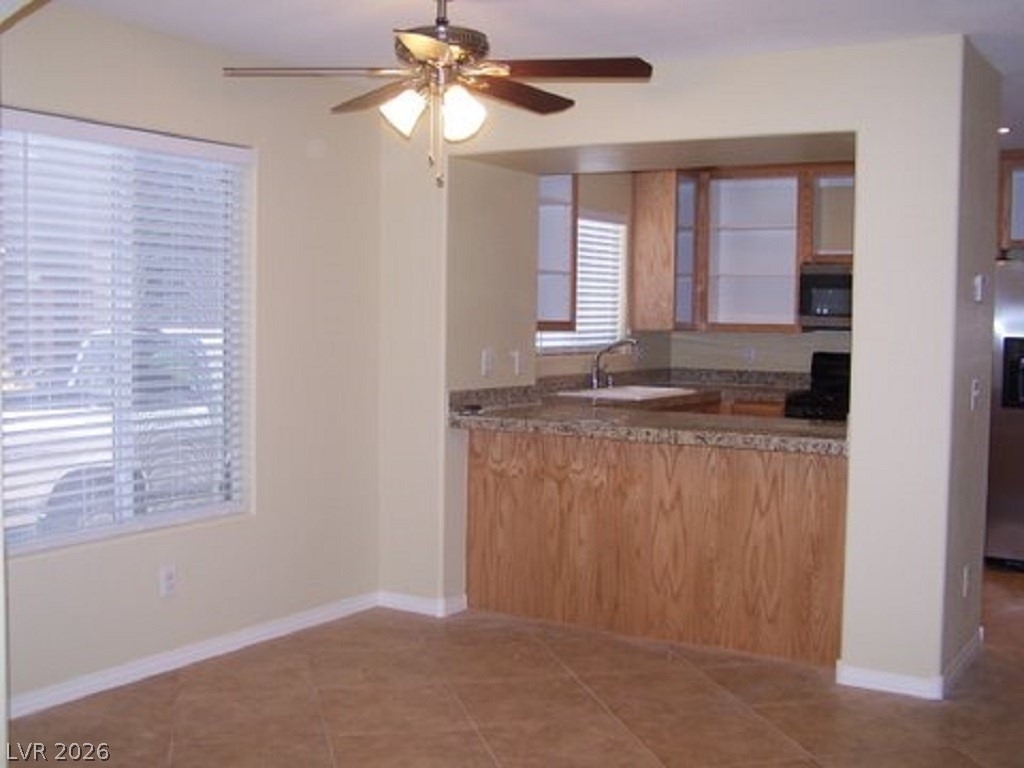 6045 Aripeka Street - Photo 5