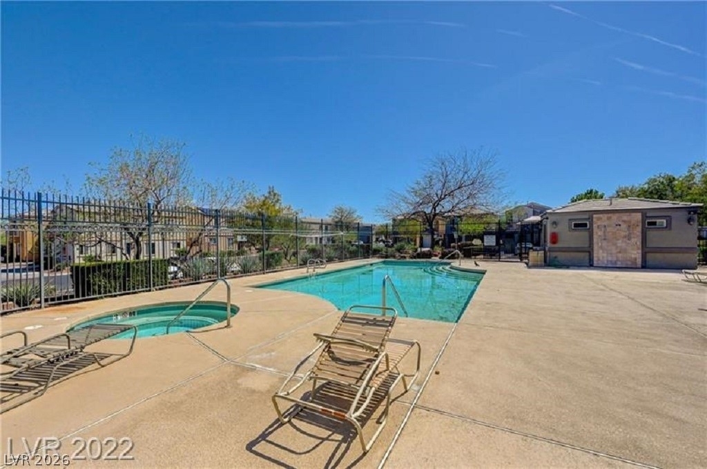 6045 Aripeka Street - Photo 18