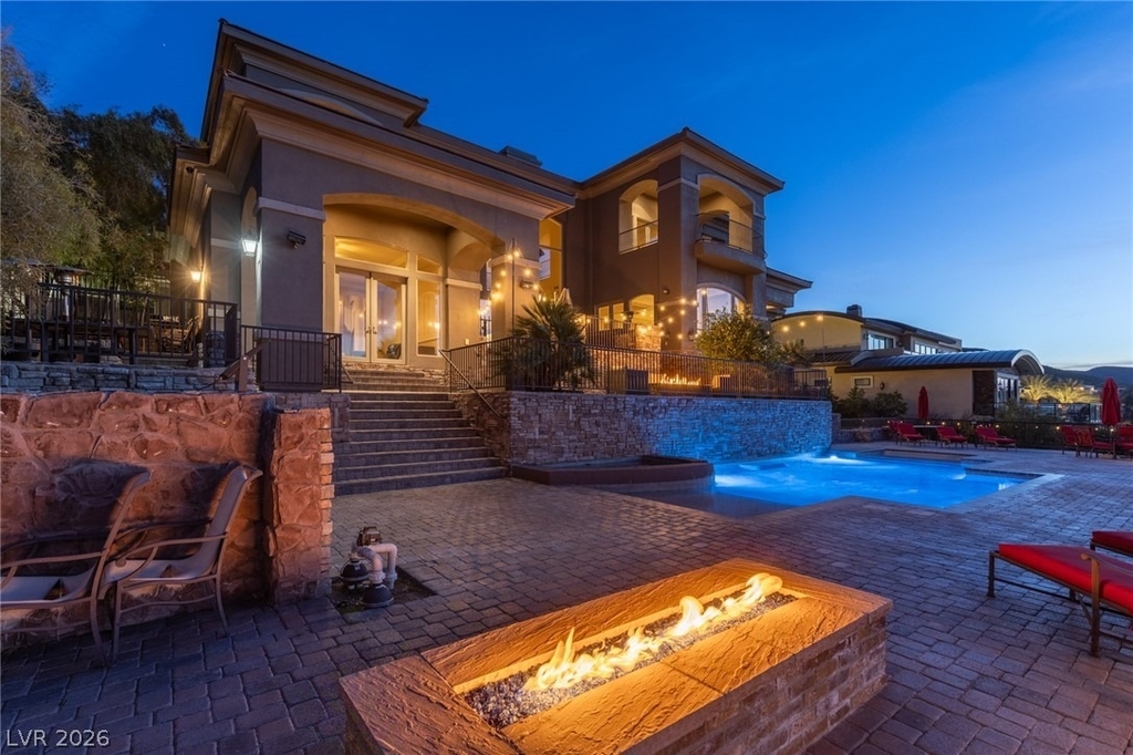 1520 Macdonald Ranch Drive - Photo 2
