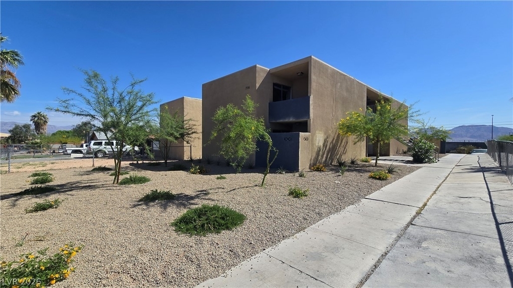 716 N 11th Street - Photo 1