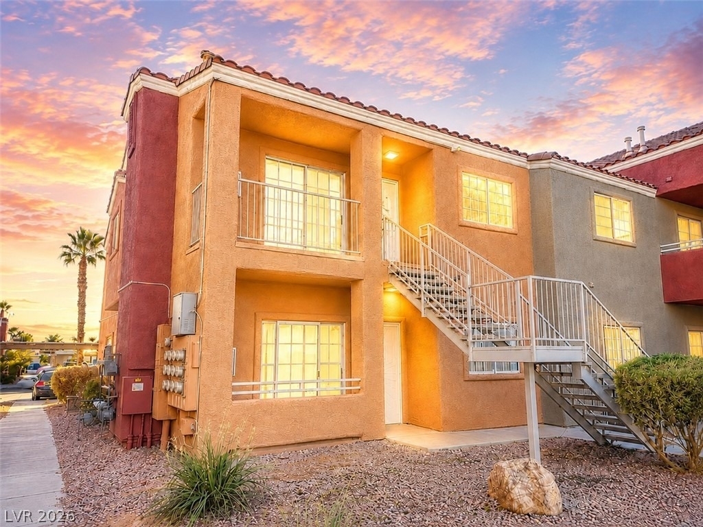 4730 E Craig Road - Photo 0