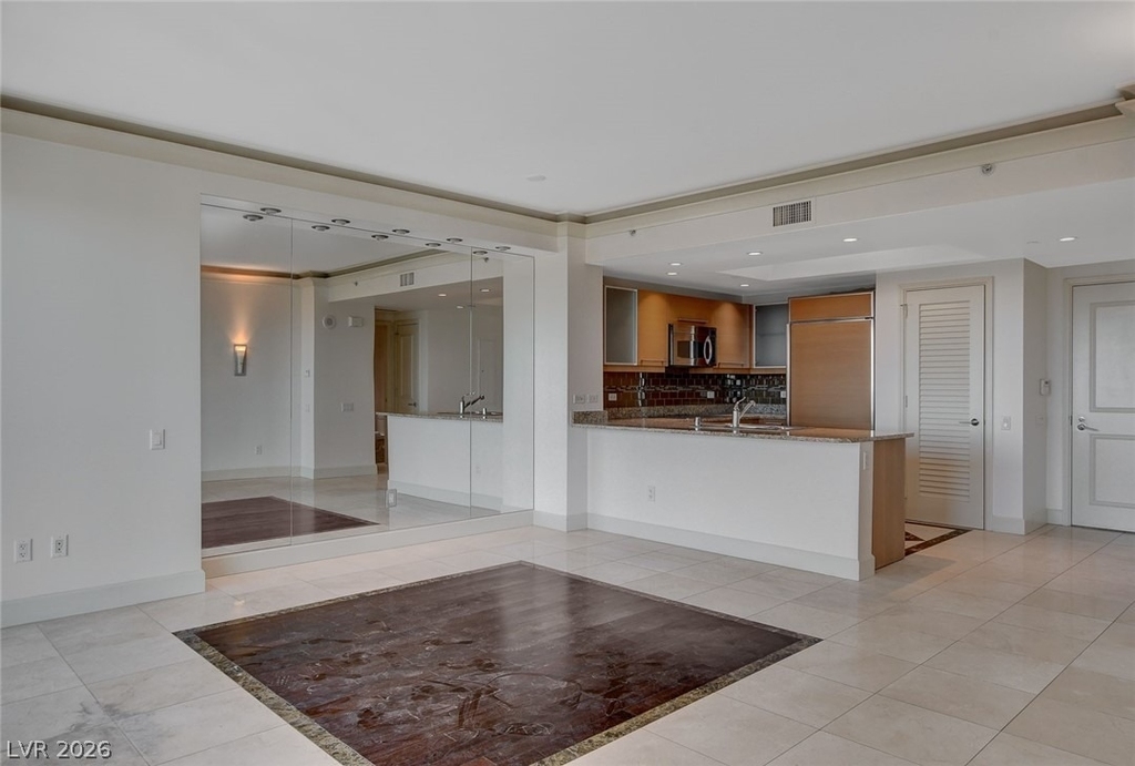 322 Karen Avenue - Photo 2