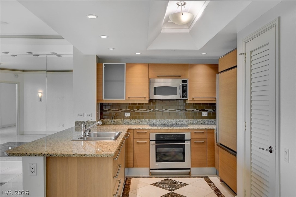 322 Karen Avenue - Photo 9
