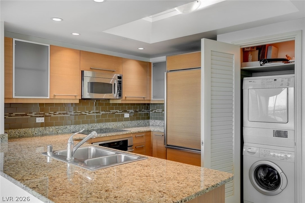 322 Karen Avenue - Photo 8