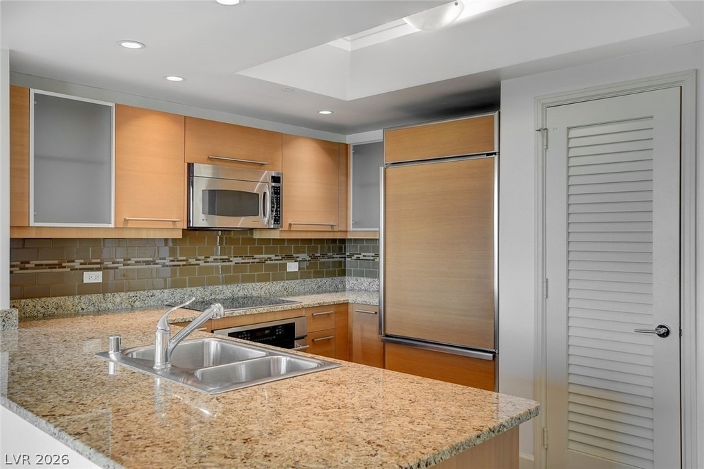 322 Karen Avenue - Photo 11