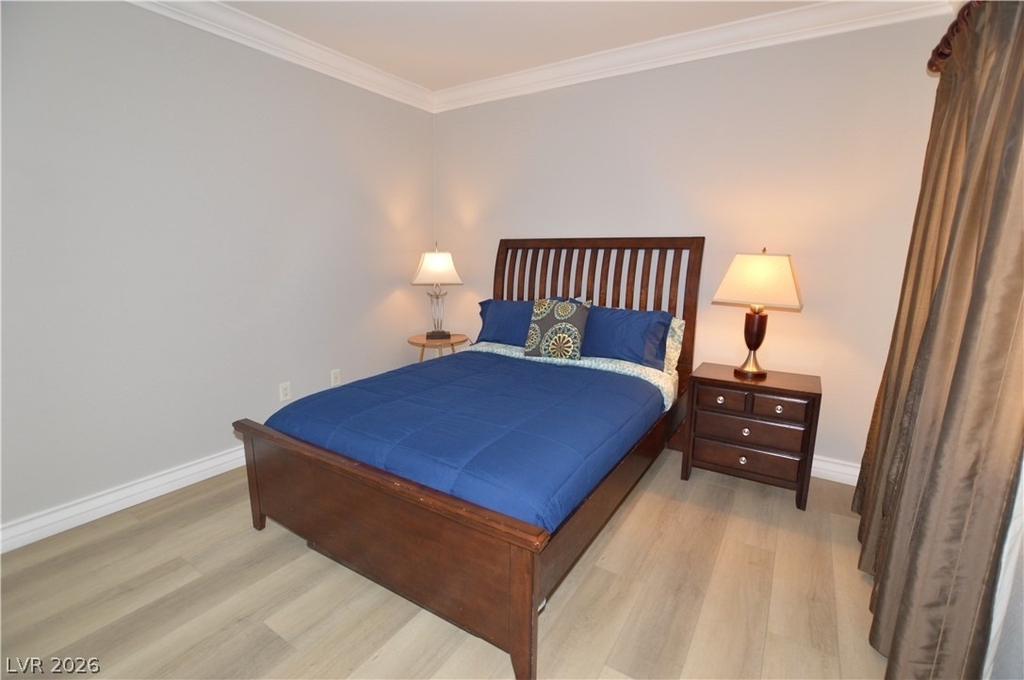 270 E Flamingo Road - Photo 15
