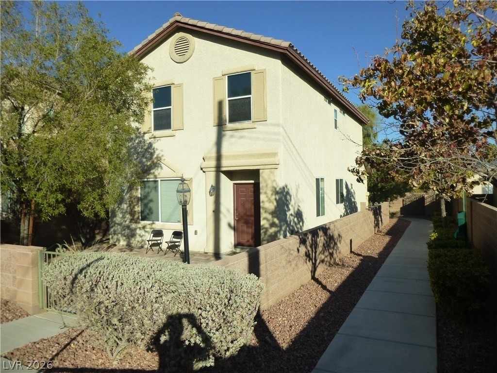 273 Dizzy Petunia Court - Photo 2
