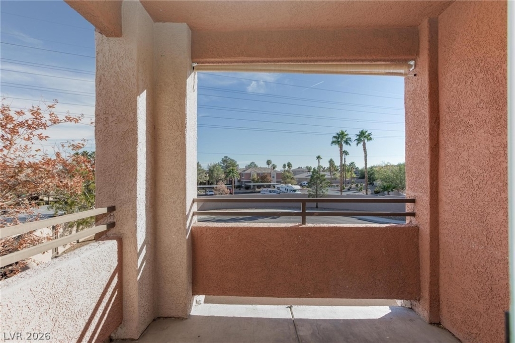 7701 Himalayas Avenue - Photo 17