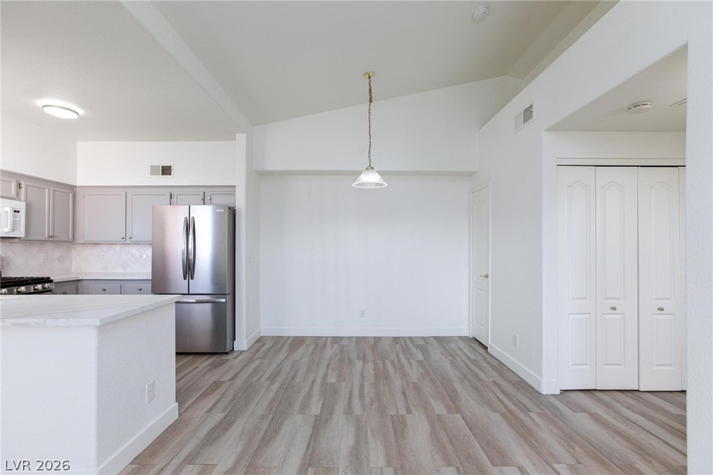7701 Himalayas Avenue - Photo 4
