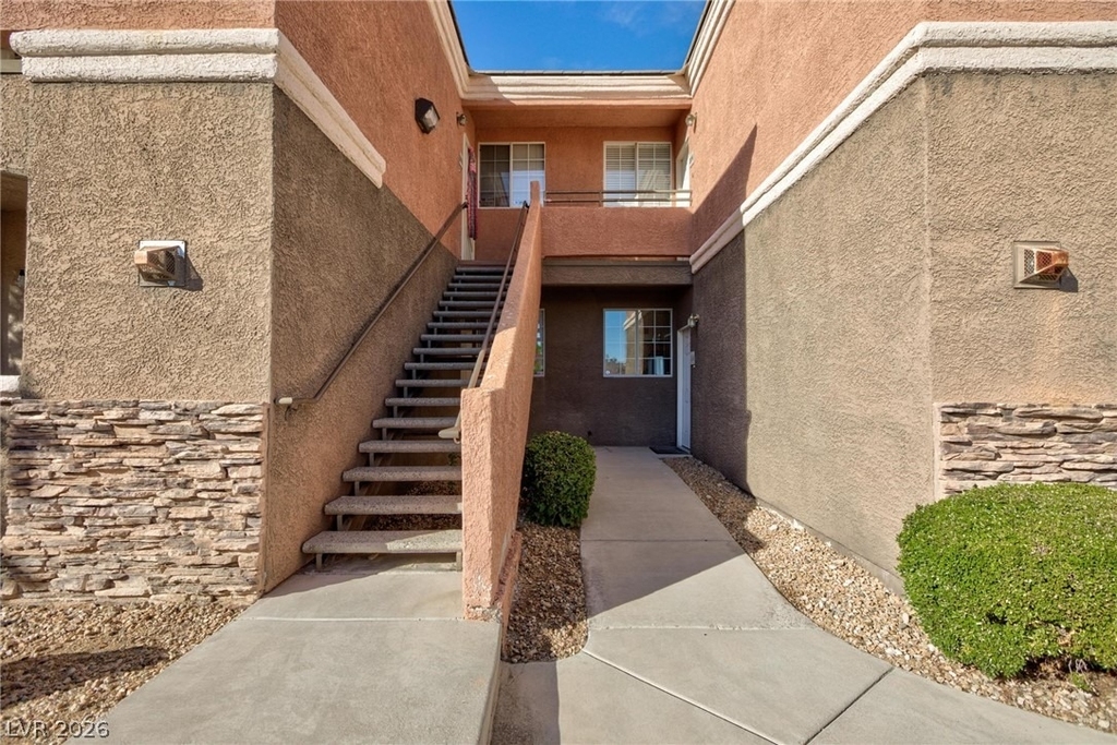 7701 Himalayas Avenue - Photo 19
