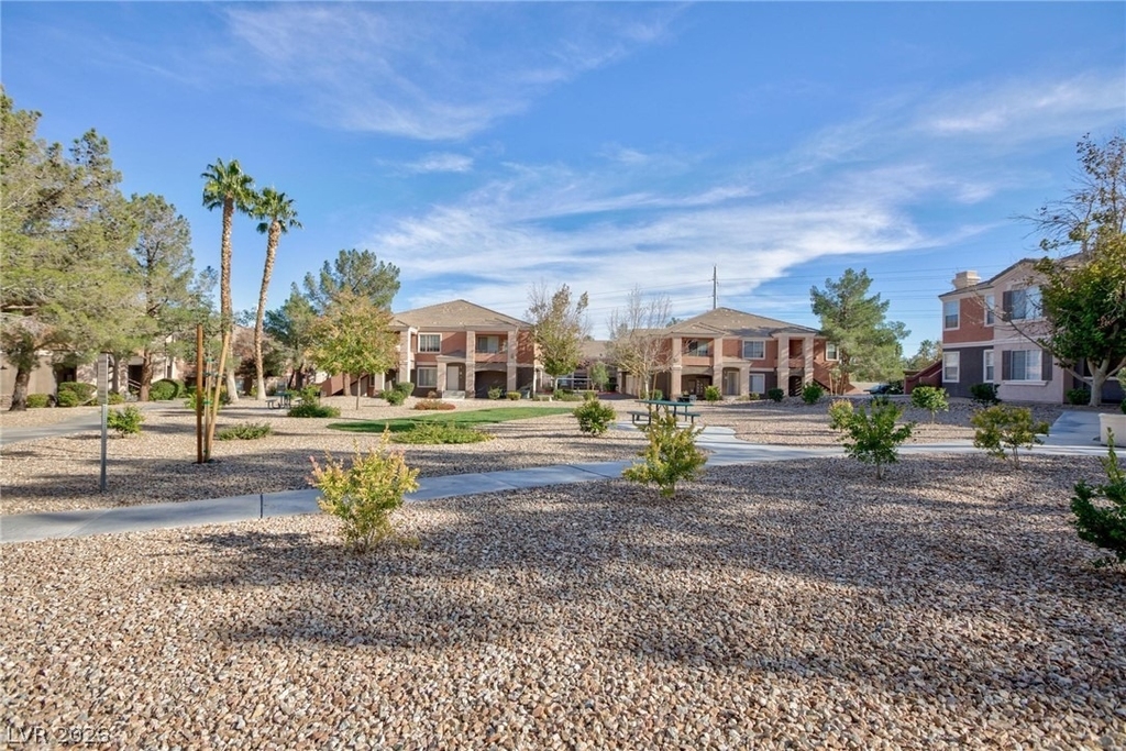 7701 Himalayas Avenue - Photo 21