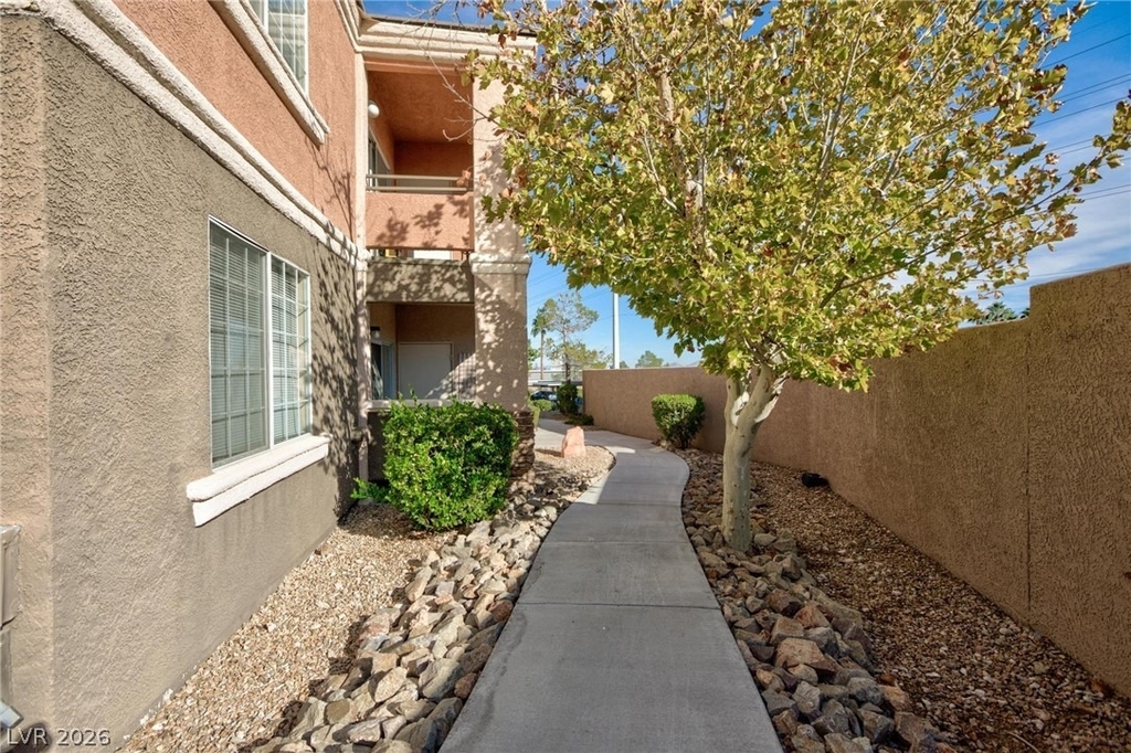 7701 Himalayas Avenue - Photo 25