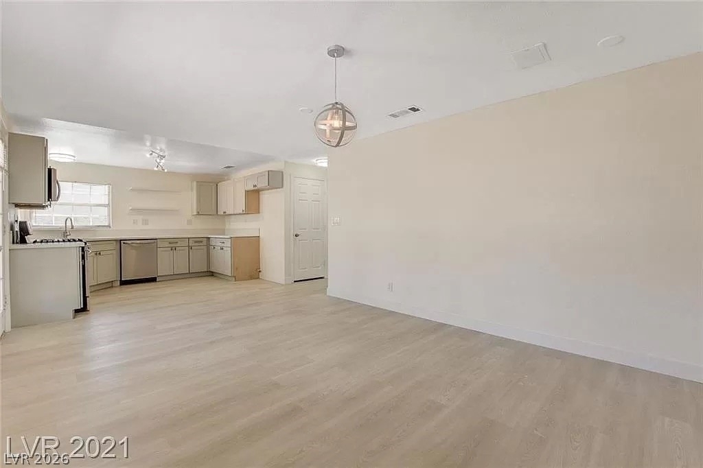 3554 El Camino Road - Photo 5
