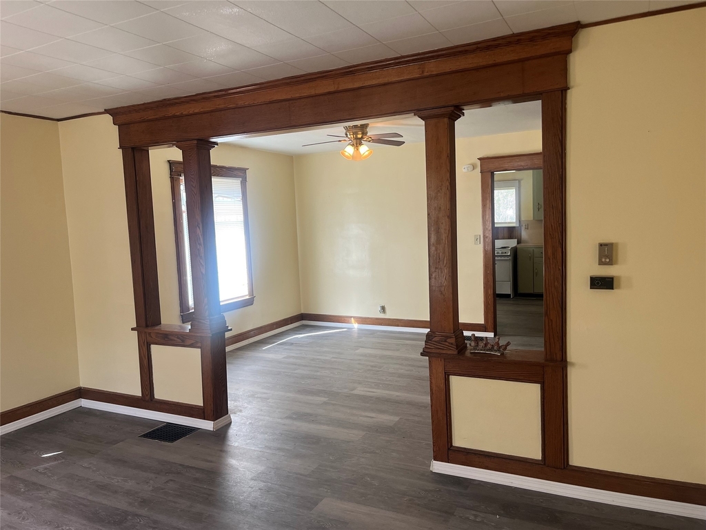 208 S Liberty Avenue - Photo 3
