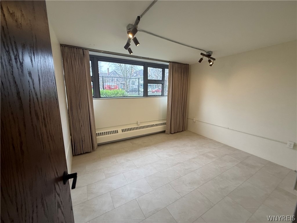 130 Linwood Avenue - Photo 5
