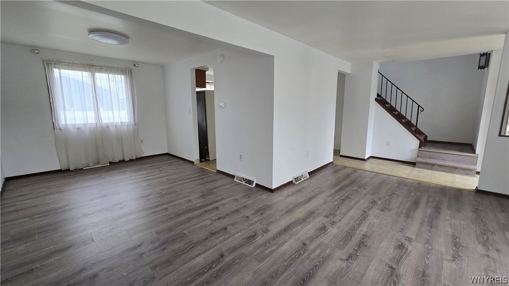 182 Woodcrest Drive - Photo 5