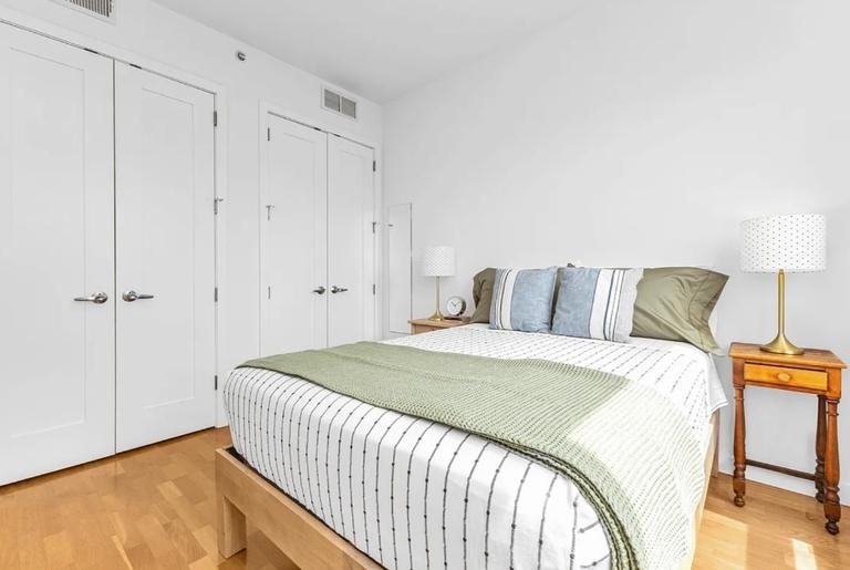 500 4th Avenue - Photo 4
