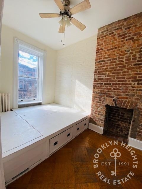 111 Saint Johns Place - Photo 4