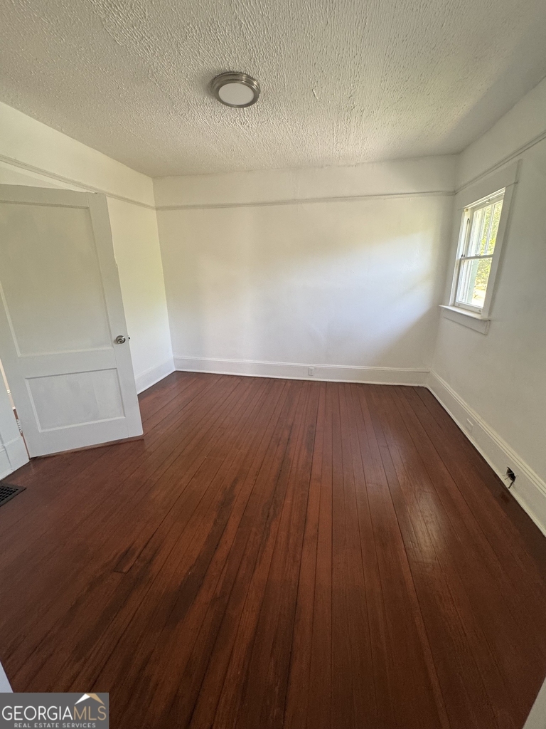 415 Hopkins Street Sw - Photo 5