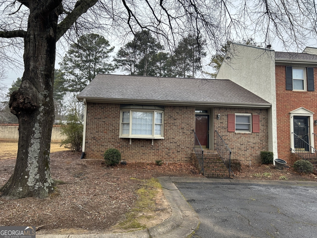 250 Cleveland Road - Photo 1