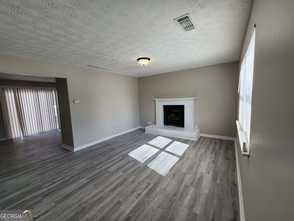 1653 Pinedale Circle Nw - Photo 1