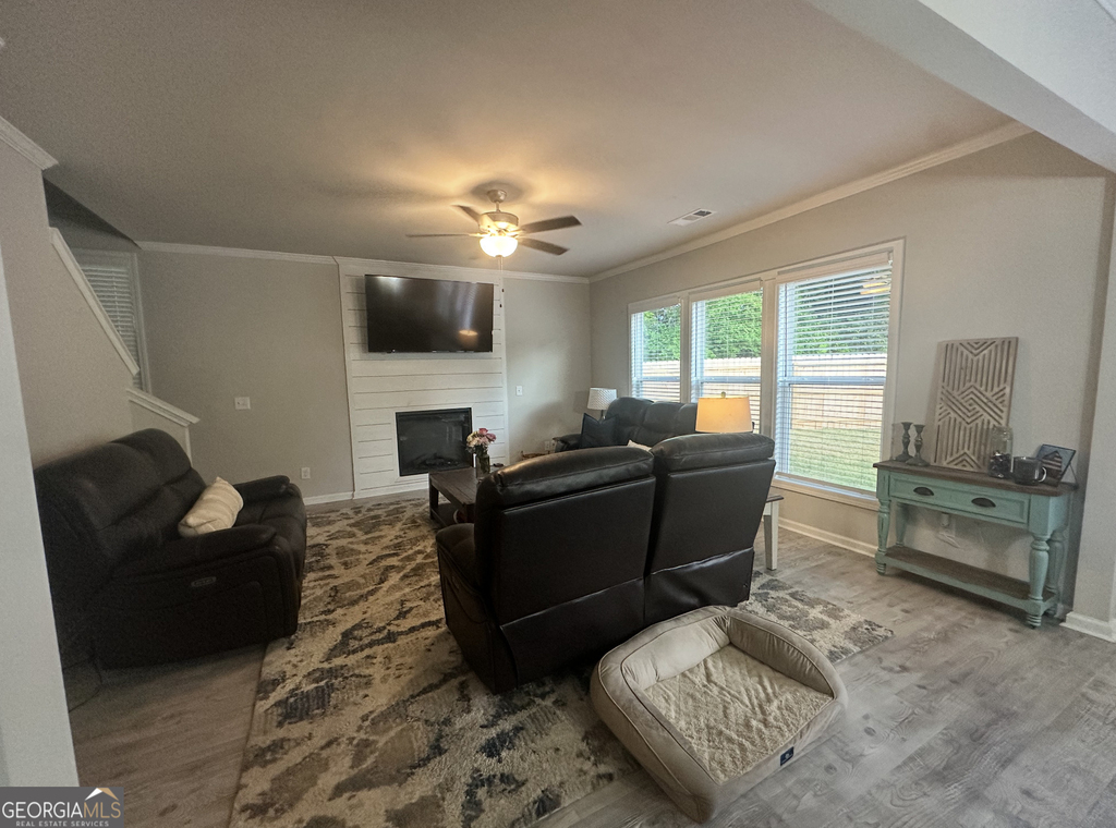 798 Gordon Street - Photo 8