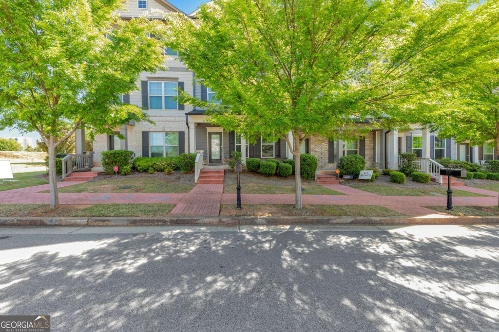 3625 Hawthorne Terrace - Photo 0