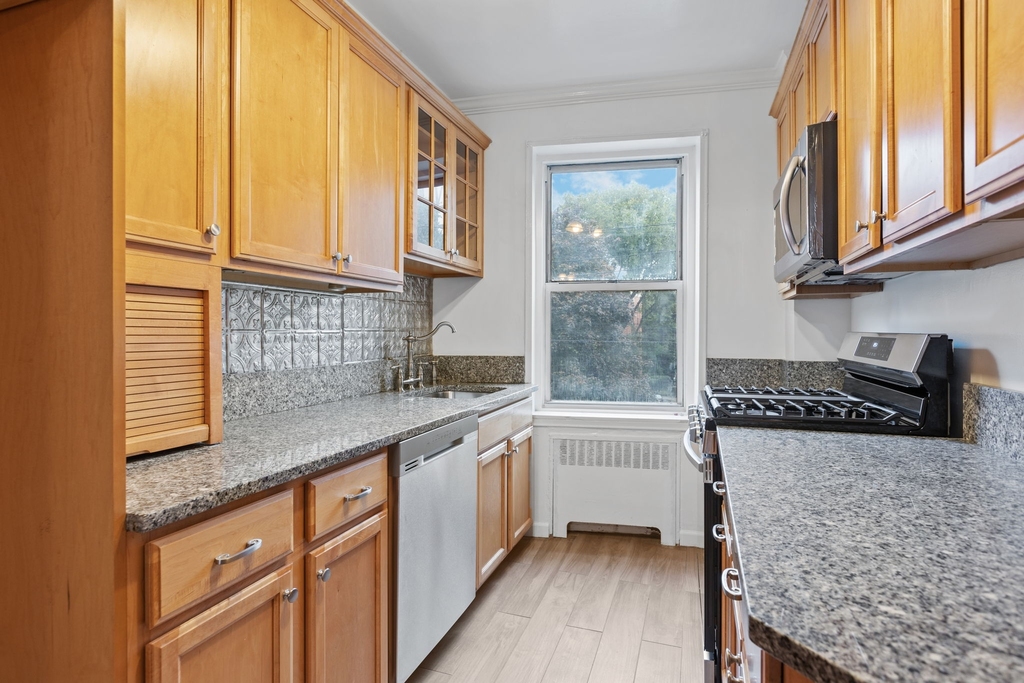 103-19 68th Rd - Photo 1