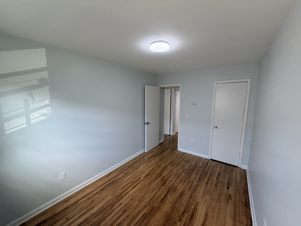 1685 Watson Avenue - Photo 3