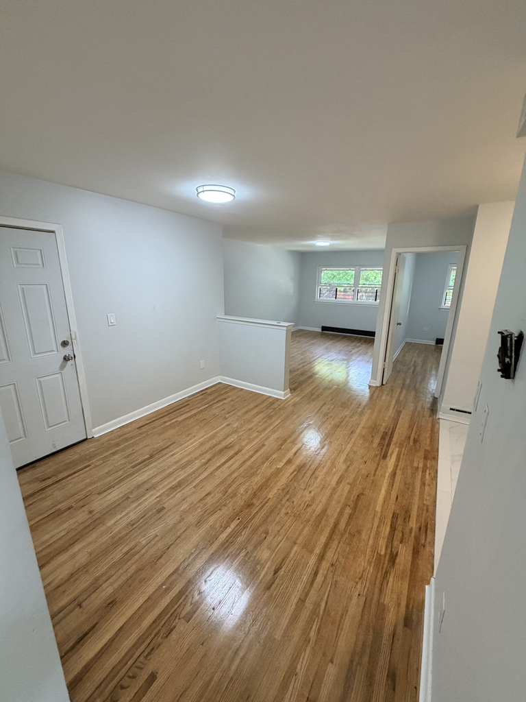 1685 Watson Avenue - Photo 2