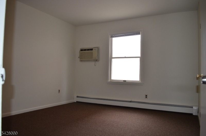 50 Cook Ave - Photo 8