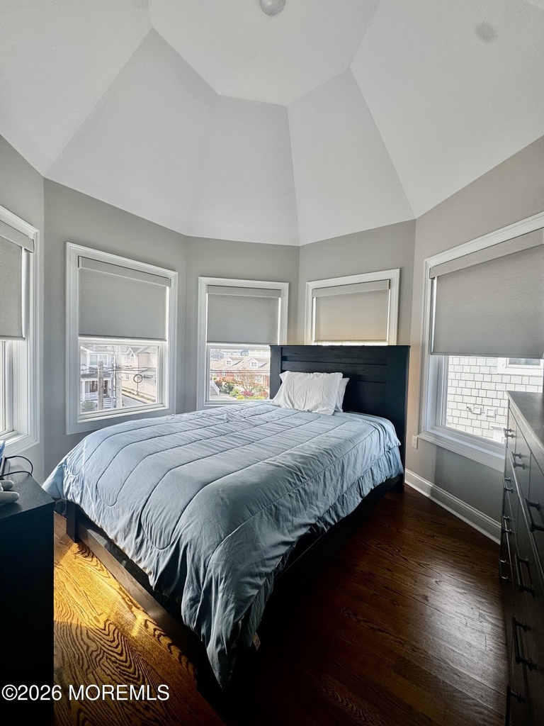 79 Pershing Boulevard - Photo 7