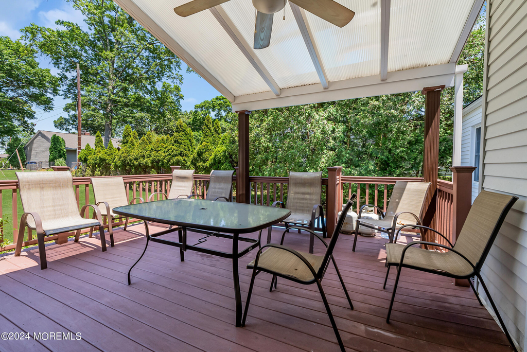 295 Jerome Avenue - Photo 21