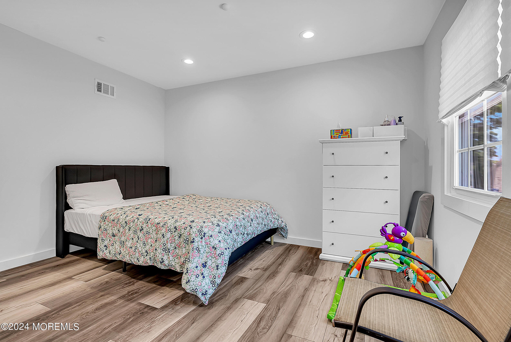 295 Jerome Avenue - Photo 20