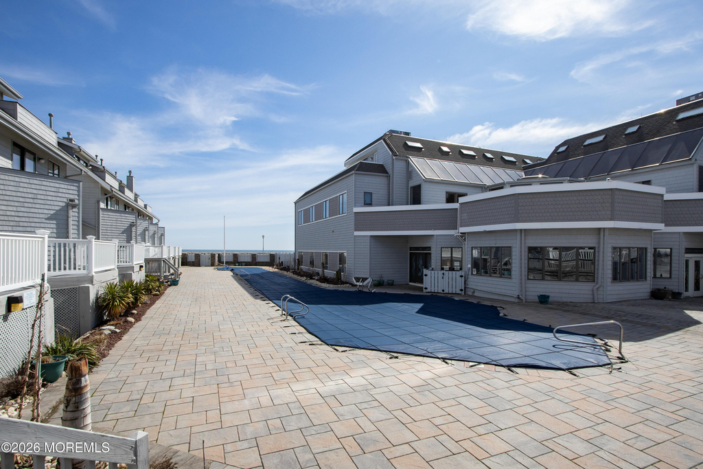 900 Ocean Avenue - Photo 2