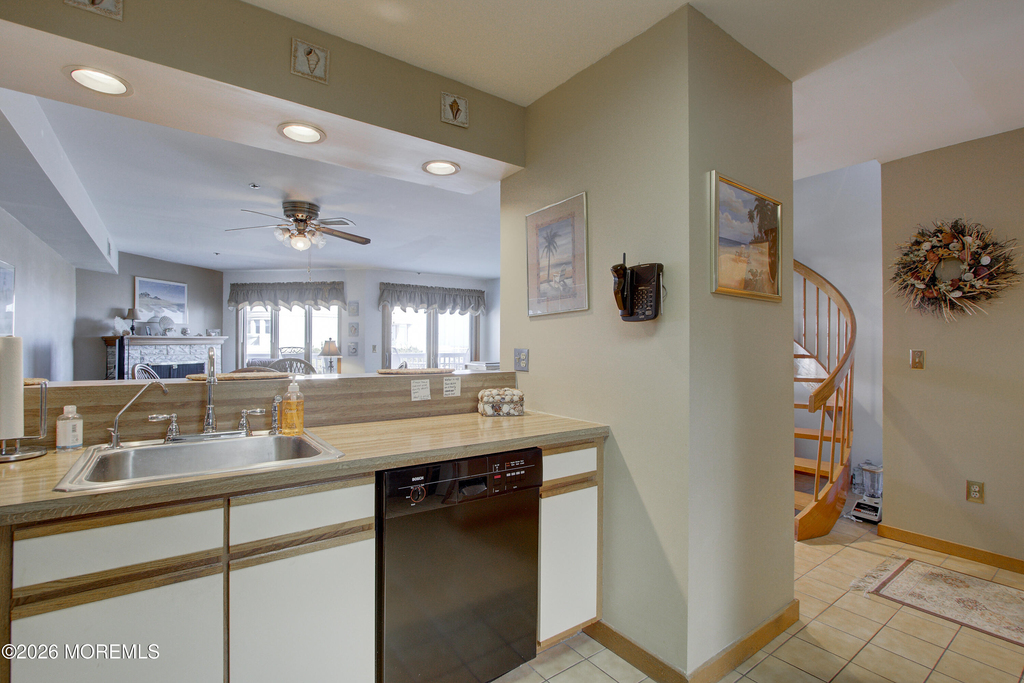900 Ocean Avenue - Photo 11