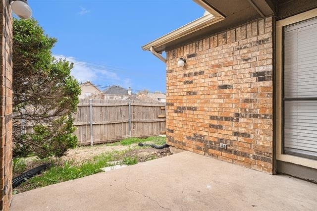 2201 Jackson Circle - Photo 18