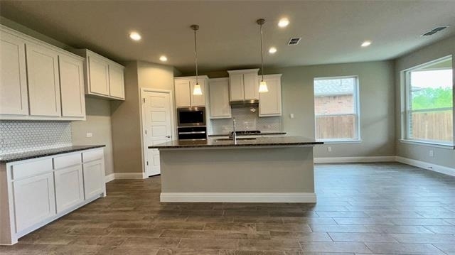 1709 Sparrow Street - Photo 2