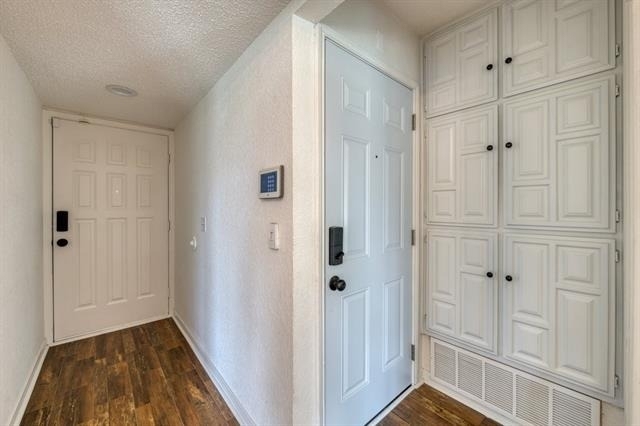 1700 Willow Vale Drive - Photo 4