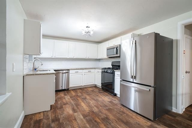 1614 Seevers Avenue - Photo 2